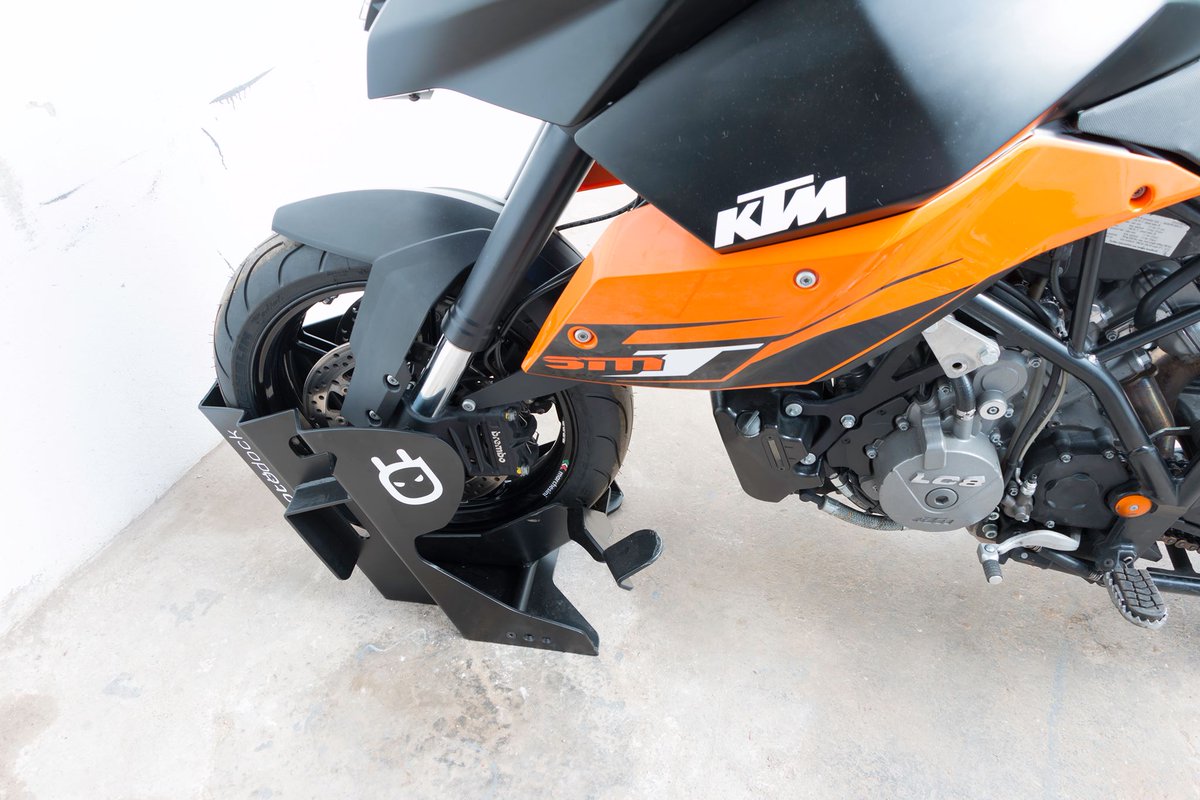 Motodock_es's tweet photo. Gracias por confiar en Motodock - #KTM #ktmf2016 https://t.co/qMhSaU29gc