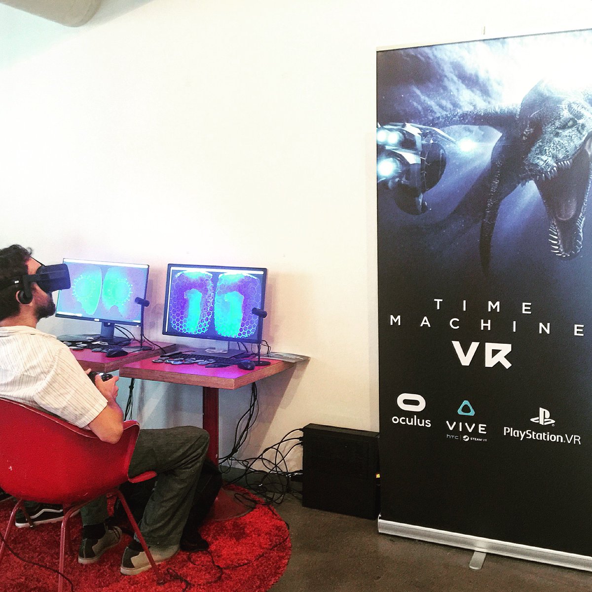 La_Hacienda's tweet image. #montrealgamers immerse into the world of #timemachinevr by @we_are_minority at the @SATmontreal!!