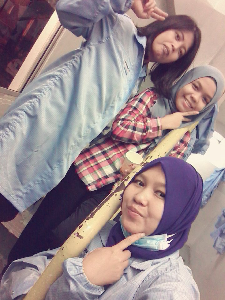 Fitriyah_bocil's tweet photo. https://t.co/JRuzHrEX2u