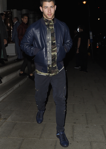 Nick Jonas has a celeb crush on WHO?! bit.ly/1r5zZAt