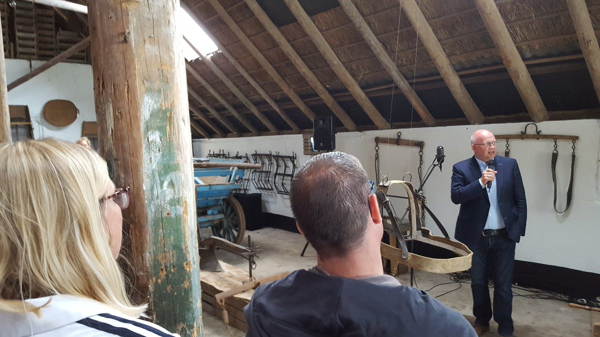Eileenblackmore's tweet photo. In museumboerderij @Verhildersum #kiekoverdiek openening #overdevloed werelderfgoed #waddenzee verbinden met land https://t.co/0oPwTXM0rQ