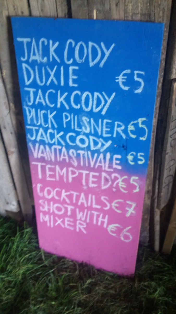 Vantastival's tweet photo. Feeling thirsty? Cannery Bar is serving up lovely pints of @jackcodys Vantastivale #vantastival #2016 #jackcodys https://t.co/OcSaAdg6t6
