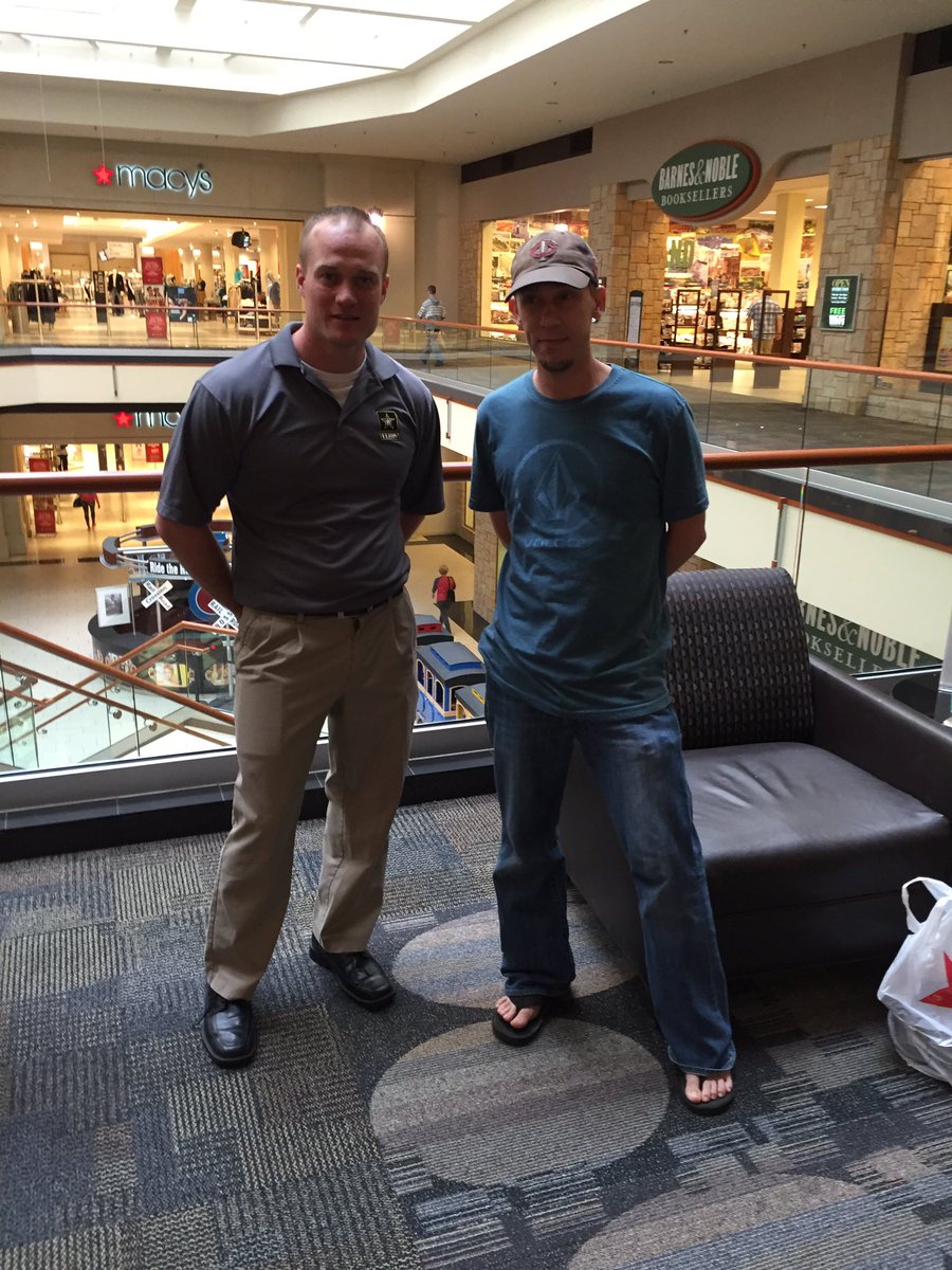 BestArmyJob's tweet photo. @SpartanCoBlitz #mntwins #flippyfloppies https://t.co/I7yUZrj0iz