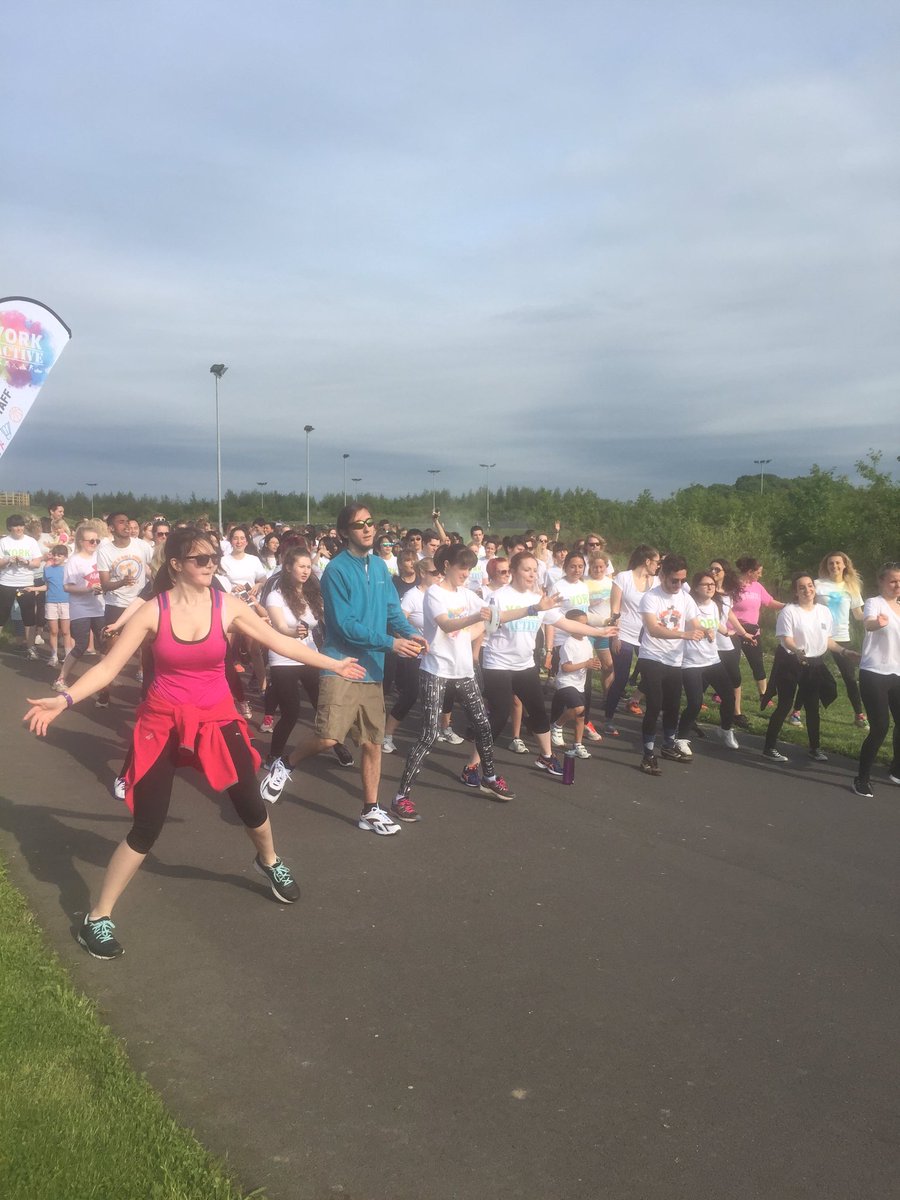 Such an amazing turn out for the <a href="/yorkactive/">York Active</a> Colour Run <a href="/YorkSportPres/">Franki SU</a> <a href="/UniOfYork/">University of York</a>