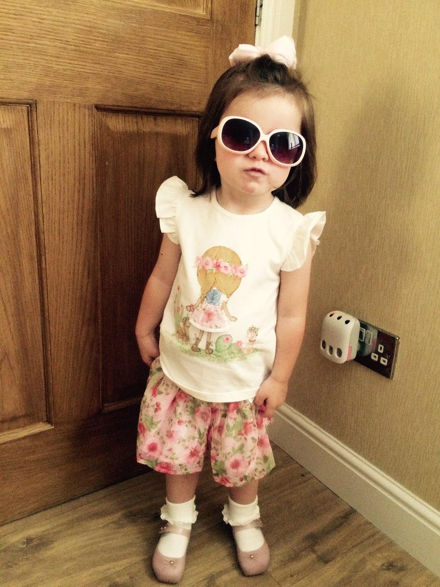 Daniell35830961's tweet image. 😎😚😎😚 #dollface