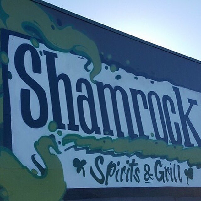 rivermile38's tweet photo. Tap Takeover @ Shamrocks @ 6. #freebeersamples #BrokenHose #ScarletsPeach #AyeAyeIPA #HardOverHef #craftbeer #RM38 https://t.co/AvKEeBsNhF