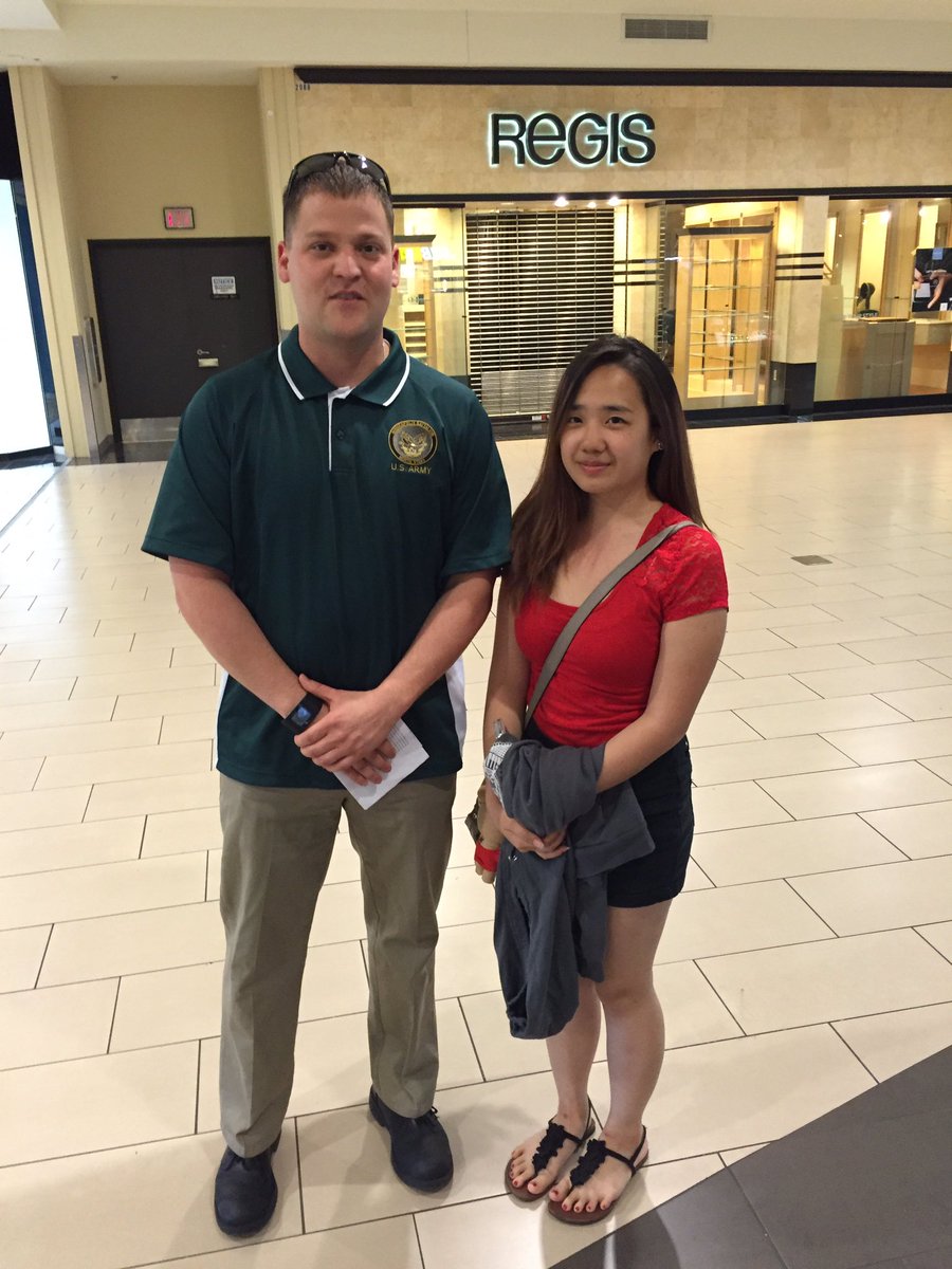 BestArmyJob's tweet photo. @SpartanCoBlitz #REDFriday #flippyfloppies https://t.co/Ya55UBPile