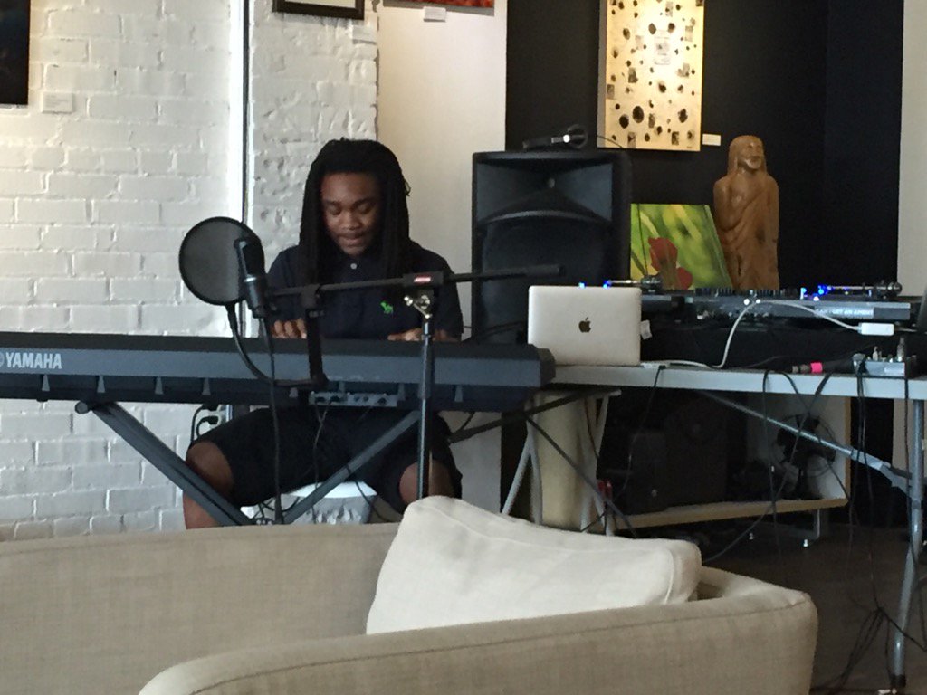 <a href="/YOUmediaCCED/">YOUmedia Springfield</a> <a href="/CCEDoh/">CareerConnectED</a> proud to see Zion, Lorence, Aliya, Elijah and more of our kids perform at the HubGallery!