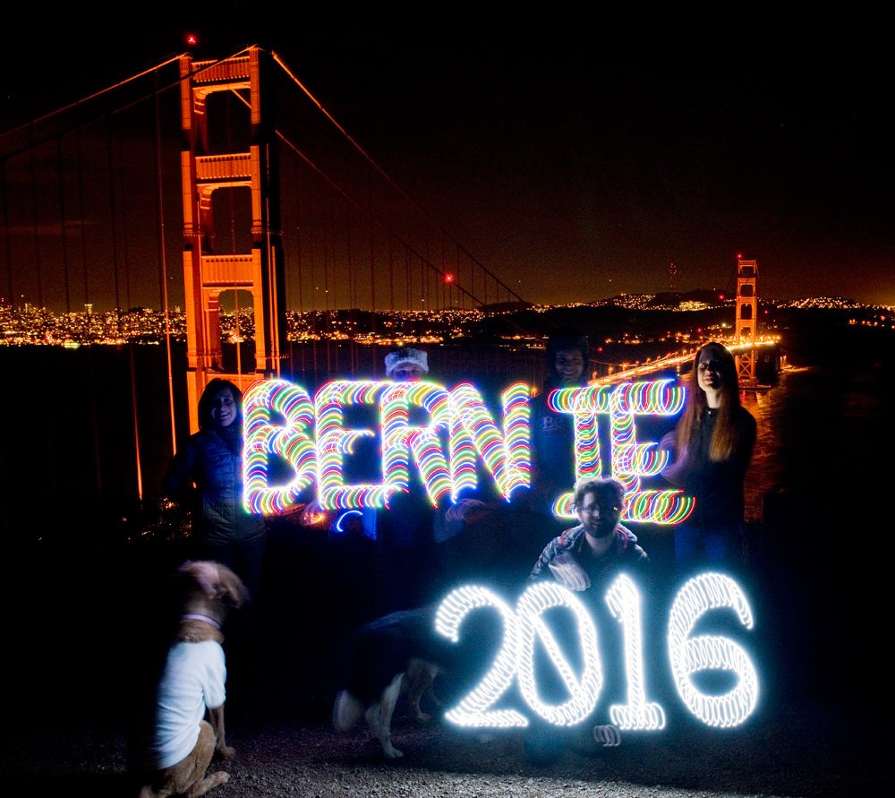 AmandaShouting's tweet photo. #BernieLightBrigade DO IT!
🔥https://t.co/KzX8aQEmud🔥
#caprimary vote early #CAforBernie https://t.co/olOLGJjowQ