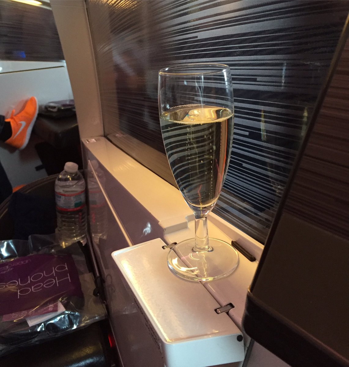 bta7's tweet photo. Thanks for the ride,@richardbranson. Looking forward to my first @Virgin experience #virginvirgin #travel #avgeek https://t.co/zG7V53wutp