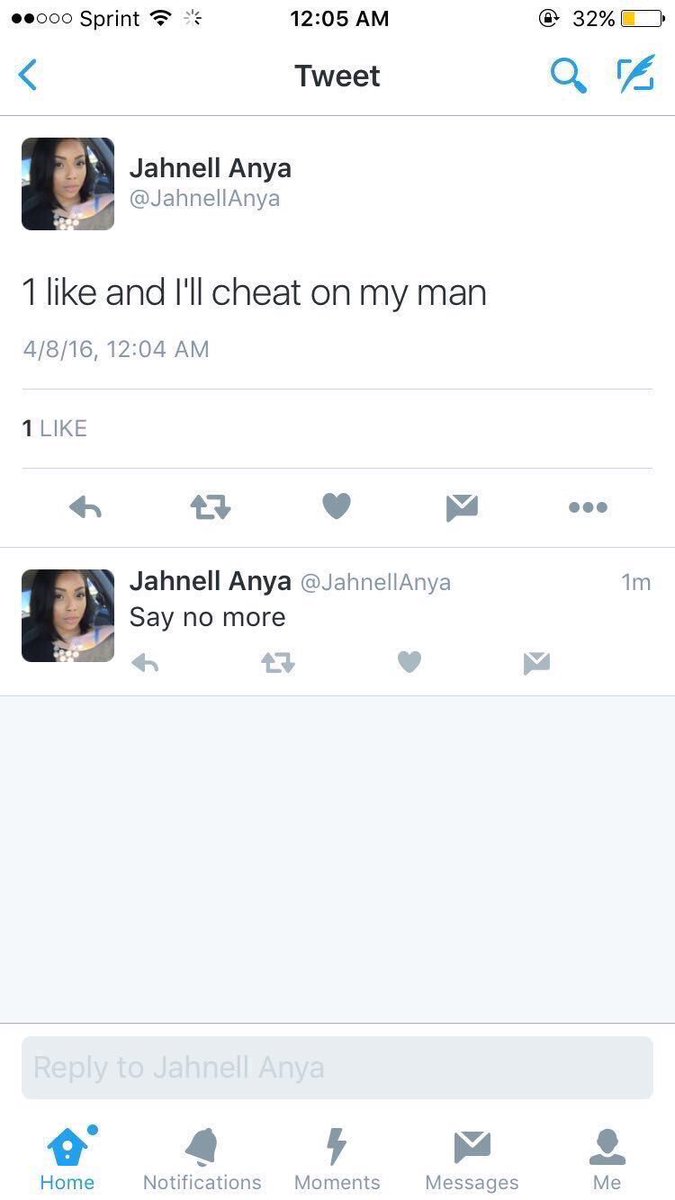 PHUCKlT's tweet photo. Well damn 😳😂 https://t.co/J2fet0yb2u