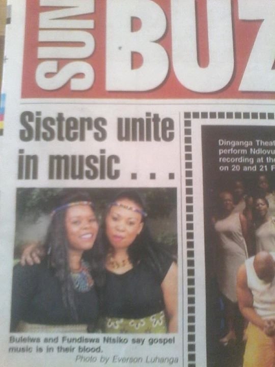 NtsikoBulie's tweet photo. Fun bit band in daily sun https://t.co/YPxlc9RFFz