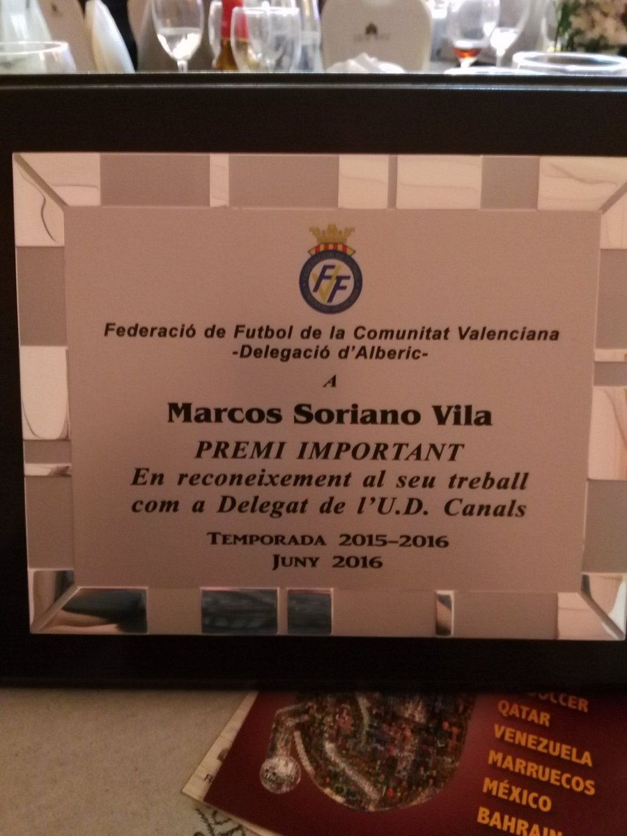 Premio importantisimo a la gran labor en la  UD <a href="/ElMinuter/">El Minuter</a> @golsmedia @coneixercanals <a href="/frentepistacho/">frentepistacho</a>