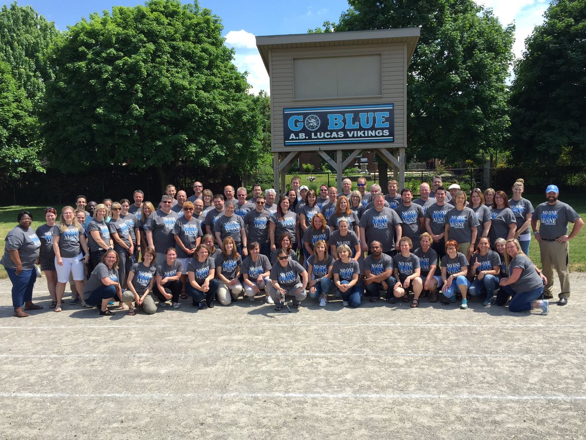 ABLucasVikings's tweet photo. Lucas staff Relay team 2016 @ablucasrelay16 #drivefor125 https://t.co/mRLGipTX1M