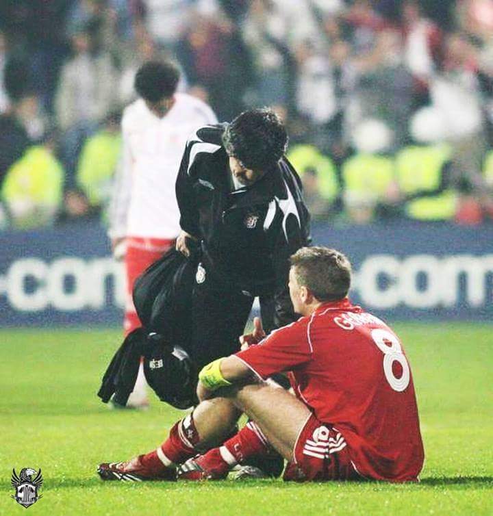 Adammm <a href="/sureyyasoner/">Süreyya Soner</a>