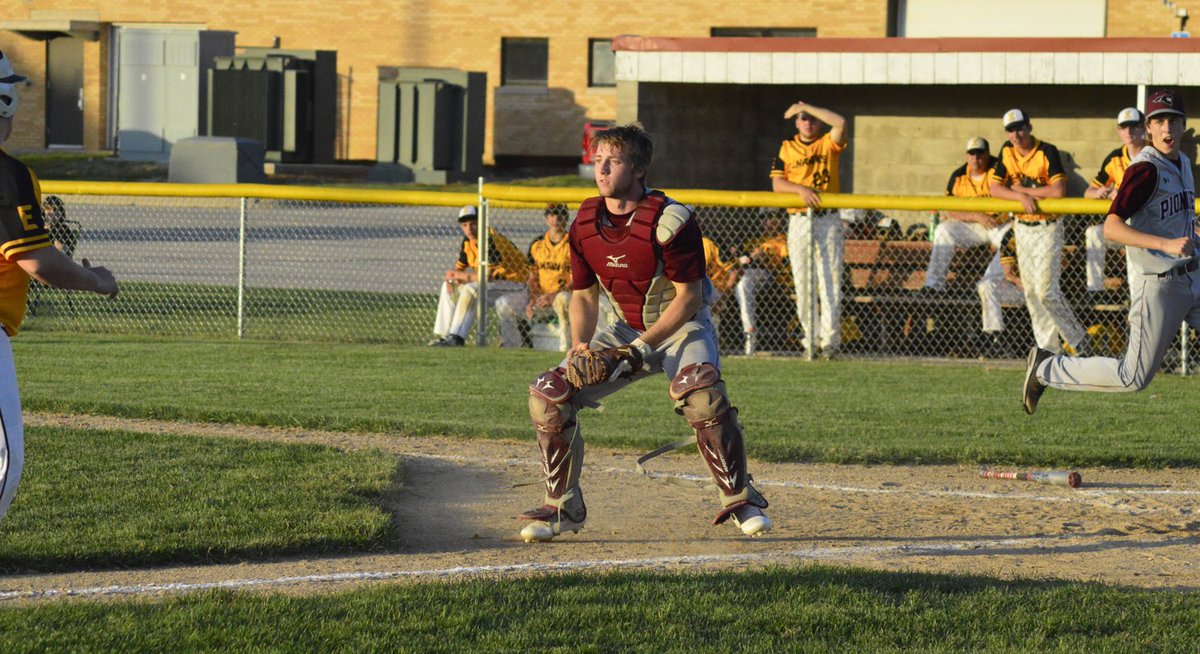 mattheinrix's tweet photo. He gone! @EckardMatt @NoahB_KillinIt @okobojibaseball https://t.co/078rTeHpBl