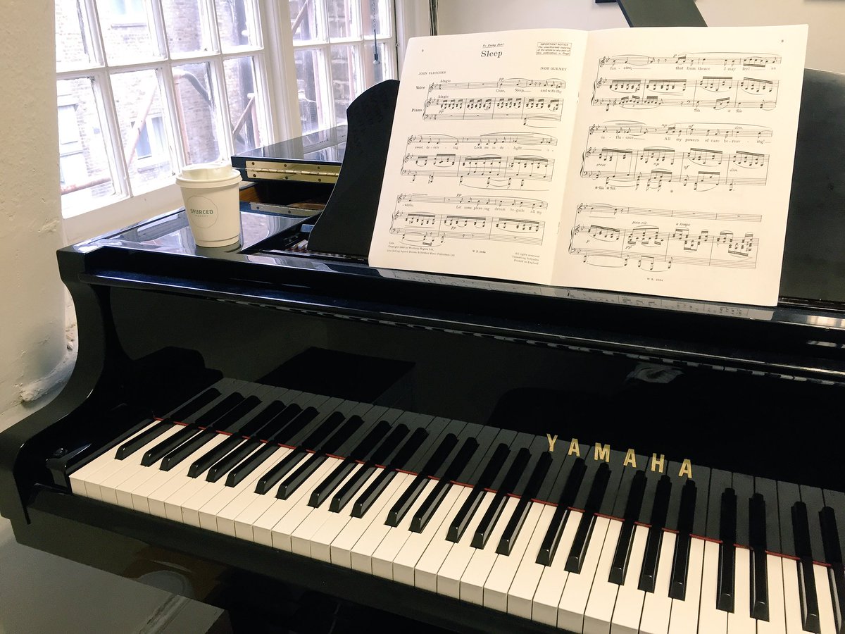 smacraemusic's tweet image. This evenings combo for my concert prep...me, music and matcha! #concertprep #practisetime #RogerQuilter #IvorGurney