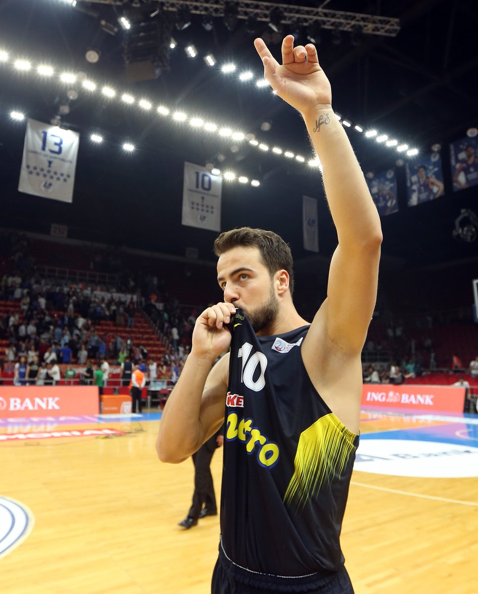 KAPTAN! (<a href="/Mahmutoglu10/">Mahmutoglu10</a>) #Fenerbahçe