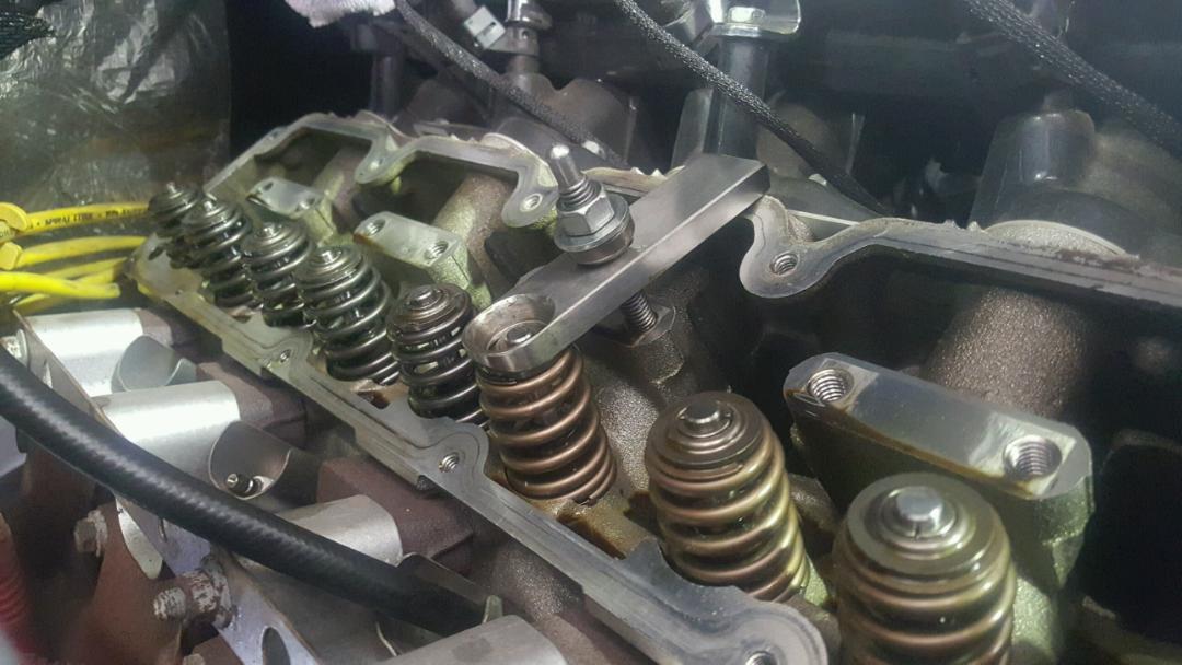 DavesHotRodsGo's tweet image. We designed and built special #valvespring tool to change parts on #Viper engine