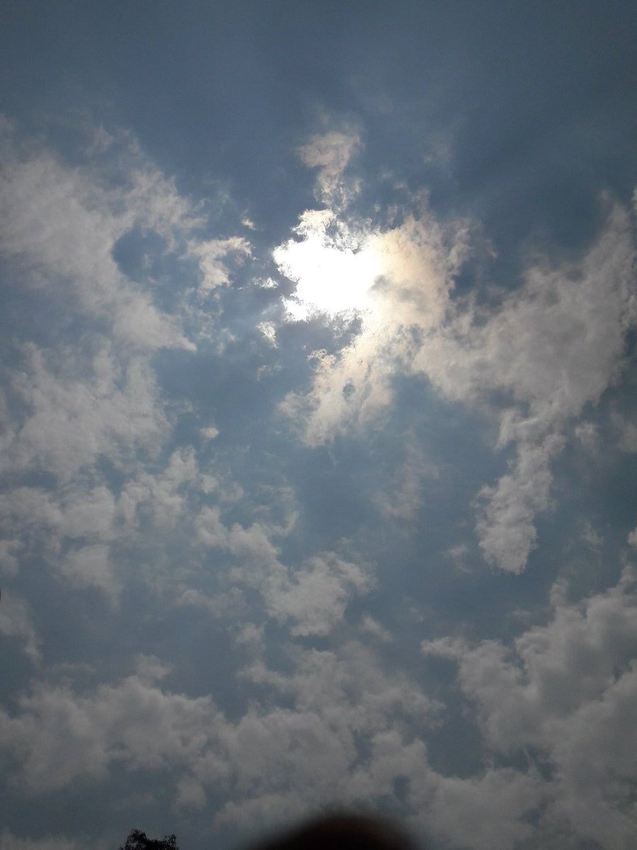 mhonividente's tweet photo. Después de La Tormenta siempre sale el Sol.  Día maravilloso a disfrutarlo amigos https://t.co/HzLgN1OugE
