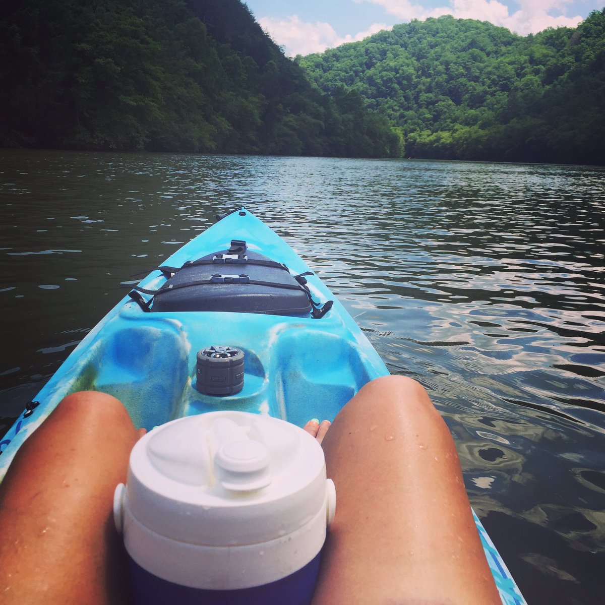 autobryan's tweet photo. My happy place #Fridayfloat https://t.co/KTp0xZc0rK