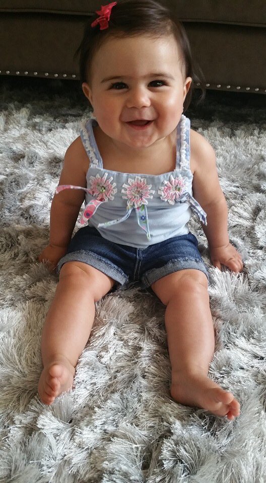 nour_unfiltered's tweet photo. @themix967 Baby Amina is the #Cutestbaby โค๏ธโค๏ธโค๏ธ #toomuchcuteness #hercheeks https://t.co/ipWN9Oxgcn