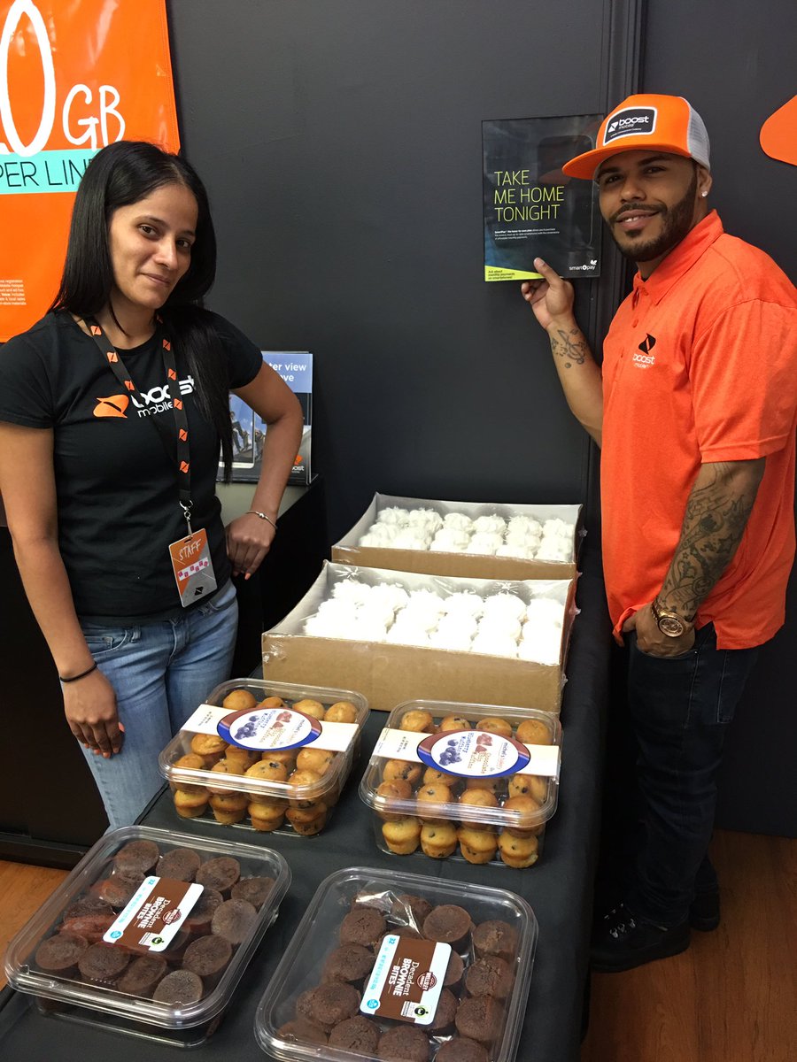 vtruongcao's tweet photo. #Boostiful day 4 #BoostTakeOver #PhillyEvents π³β¨ #VIP #UnlimitedWireless #PhillySavesTheWorld @MikeWodzisz @Kpalet5 https://t.co/L4mKmczPAa