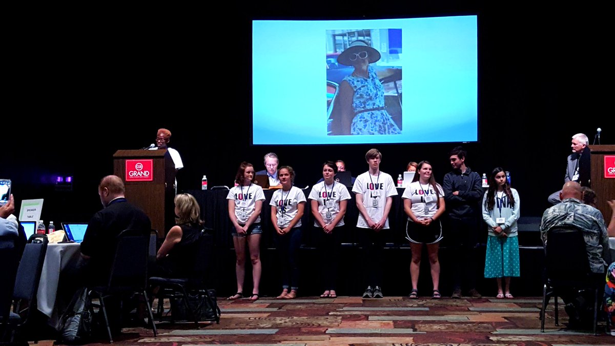spselca's tweet photo. The Sierra Pacific Synod Youth Committed presents on their past year and their focus - love is a verb. #sps16 #spsyc https://t.co/IYPyT4B6JU
