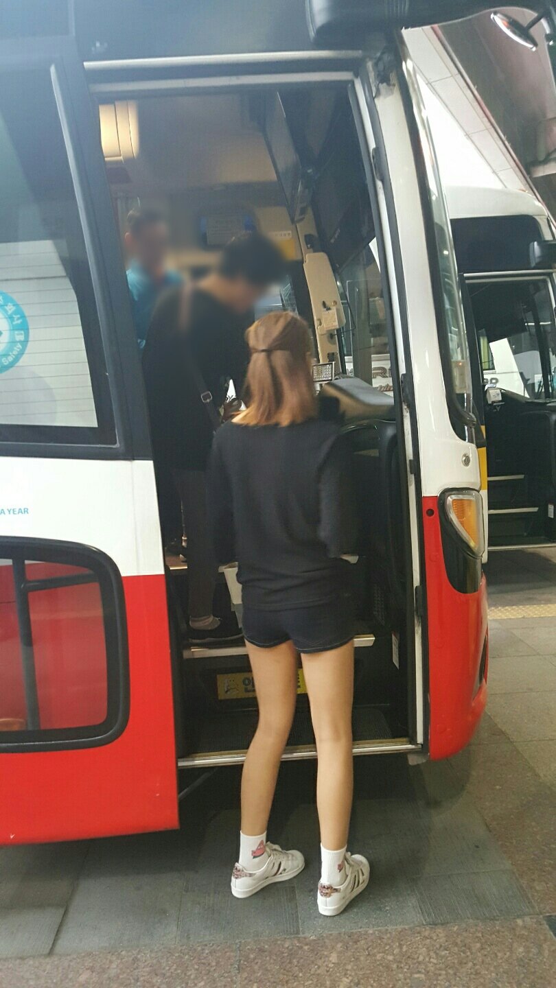 CkDebWVVEAE2KB1.jpg:orig