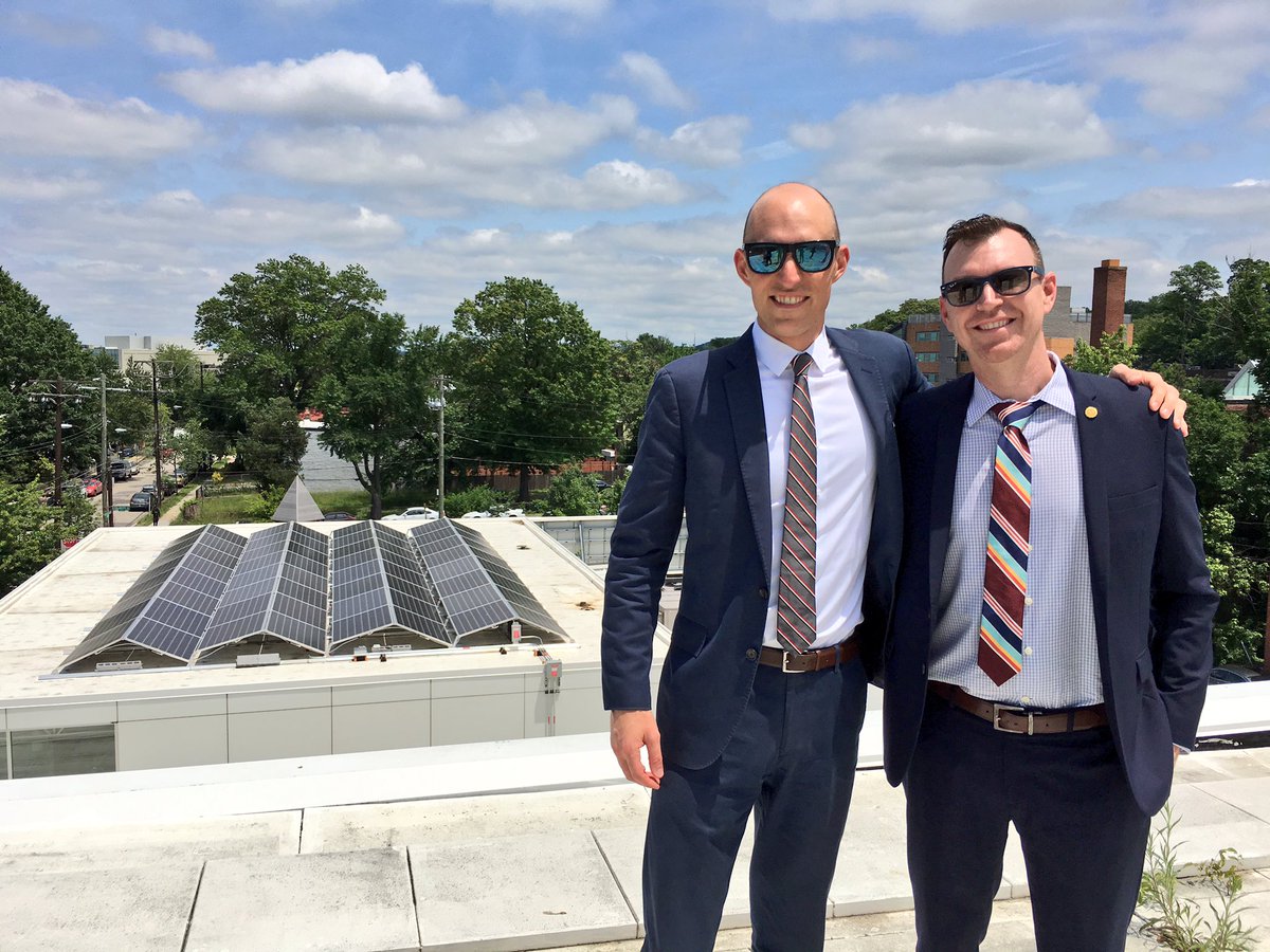 DCDGS's tweet photo. "Here Comes the Sun 🌞" - @DCDGS is happy to be teaming up with several District partners to make solar a standard. https://t.co/iMBZpOwTBp