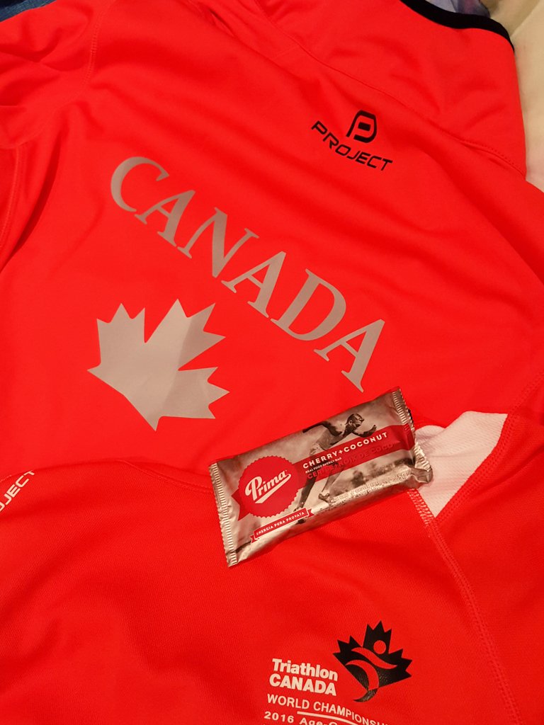 See_Nick_Run's tweet photo. Hey- it's like they're meant to be😄 @eatprima @TriathlonCanada #FuelForSport #eatclean #Aviles2016 #resultsstarthere https://t.co/6k2KcuQDrm