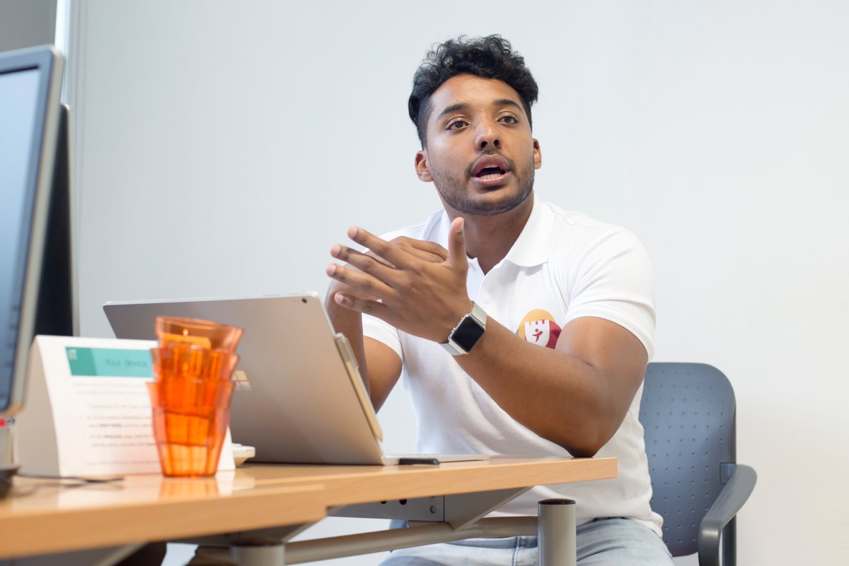 tugaitconf's tweet image. @luansql is diving into #stretchdb at #tugait