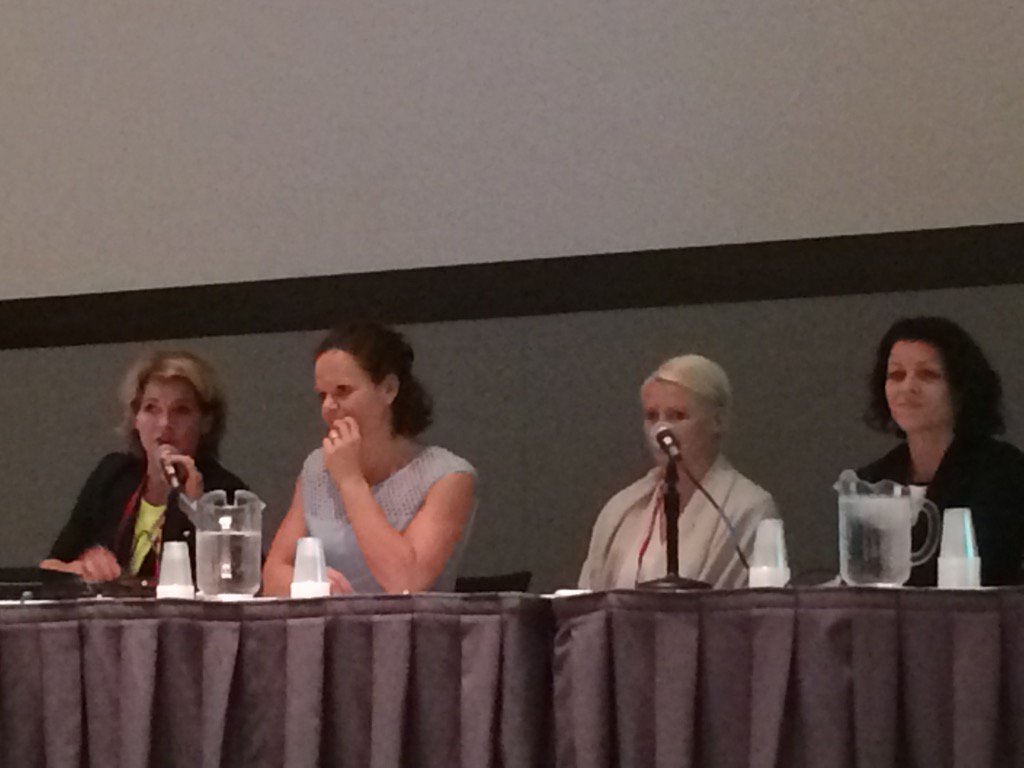 anne_rustaden's tweet photo. Don't believe "strong is the new skinny" means healthy! Perfect session at the #ACSM16 @Jorunn_SB @TFMathisen https://t.co/UAK9xWaBbQ