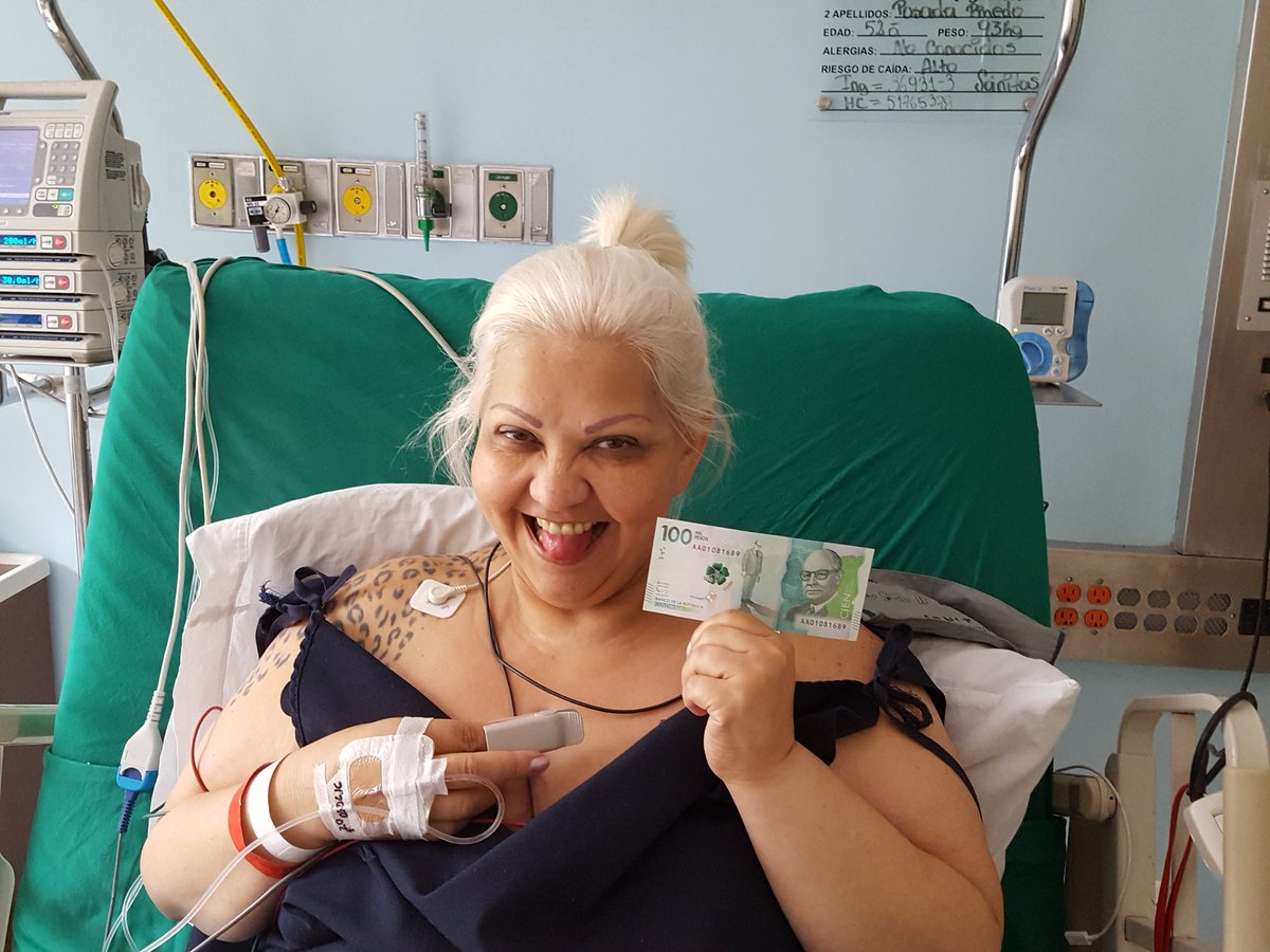 Eso de tener diarrea es la cagada pero conocer éste billetico me alegró la tarde!♫♬billete veeerrrde