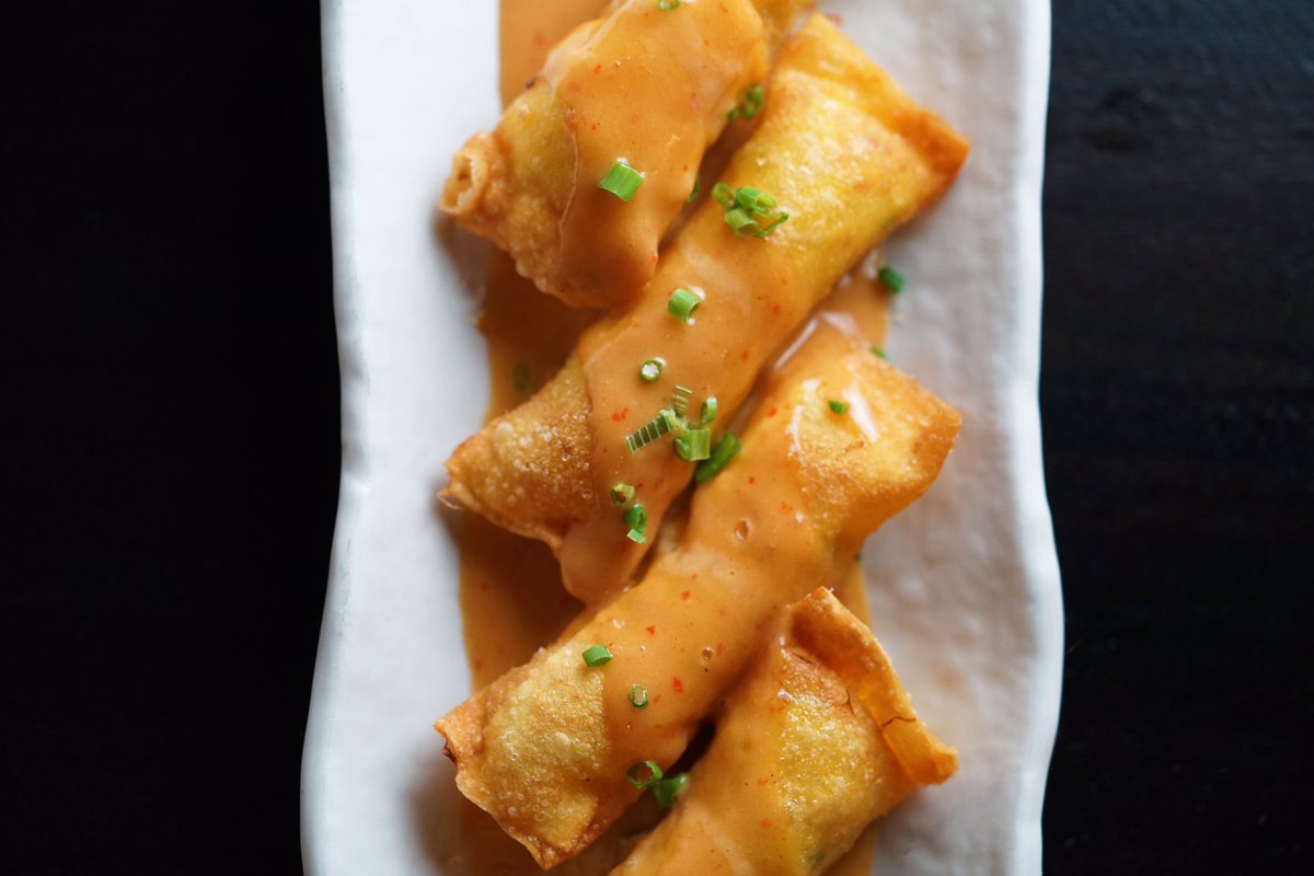 RedGingerSobe's tweet photo. Any of our #frieddumplings are a #musttry! #Order #tonight for #dinner off of the #specialsmenu. https://t.co/A7YiAe7fvc