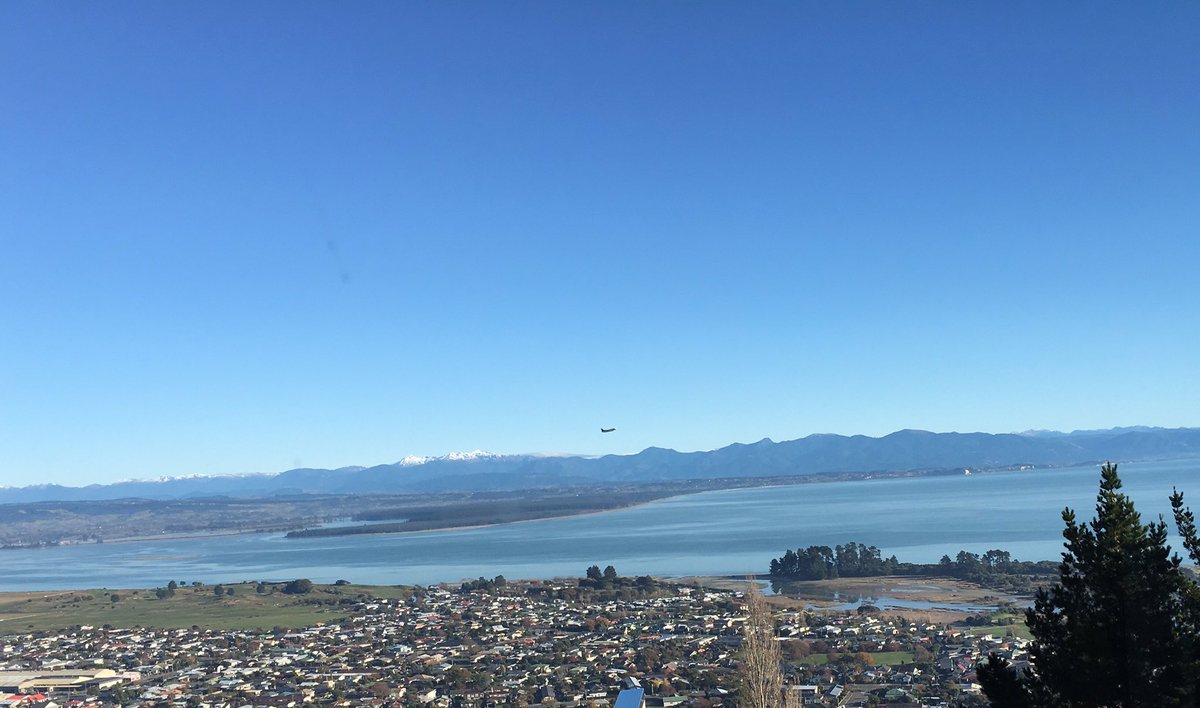 ScrumMasterNZ's tweet photo. Our view after landing with @FlyAirNZ late last night, awesome flying... https://t.co/bop2YwTrEz