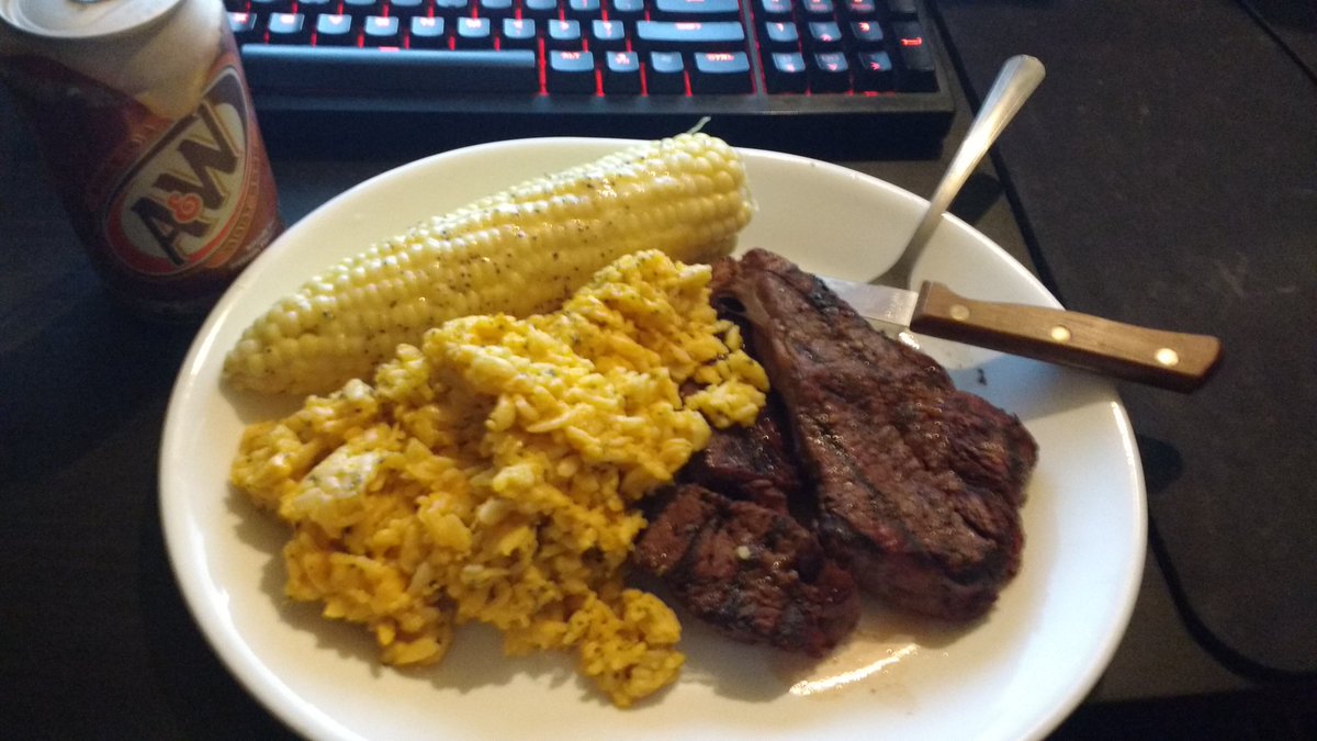 PuppersTV's tweet photo. DINNER IS SERVED MADFAMILY! 😉 #Steak #rice #salad #cobcorn thank you again everyone that came to today's stream! https://t.co/YFcDN7KV1Z