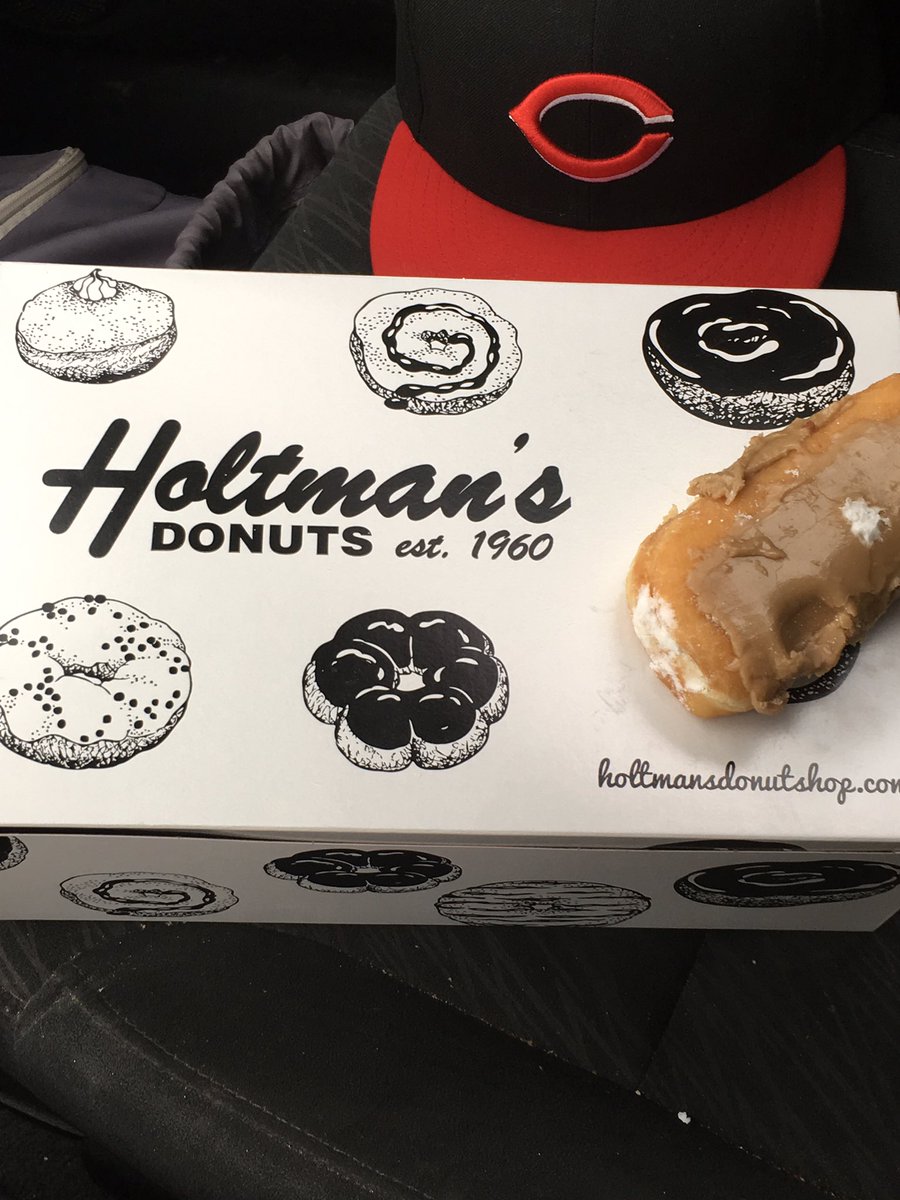 Birdman1187's tweet photo. Voted best in cincy, bout to find out #Holtman's #DonutDay https://t.co/c3s1BMG3VZ