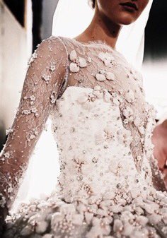 aestheticmisfit's tweet photo. her name was mariana https://t.co/9HxVHsZZf2