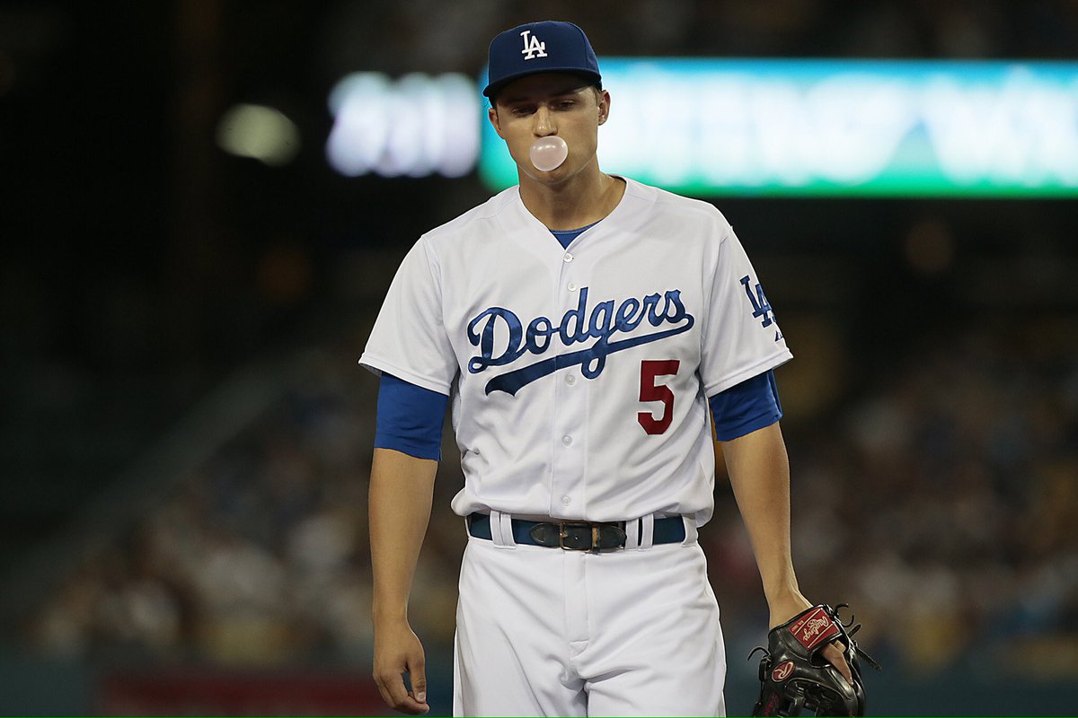 GoDodgers_'s tweet photo. I know @coreyseager_5 is ready #DodgersNation https://t.co/HaQ8eS46Vy