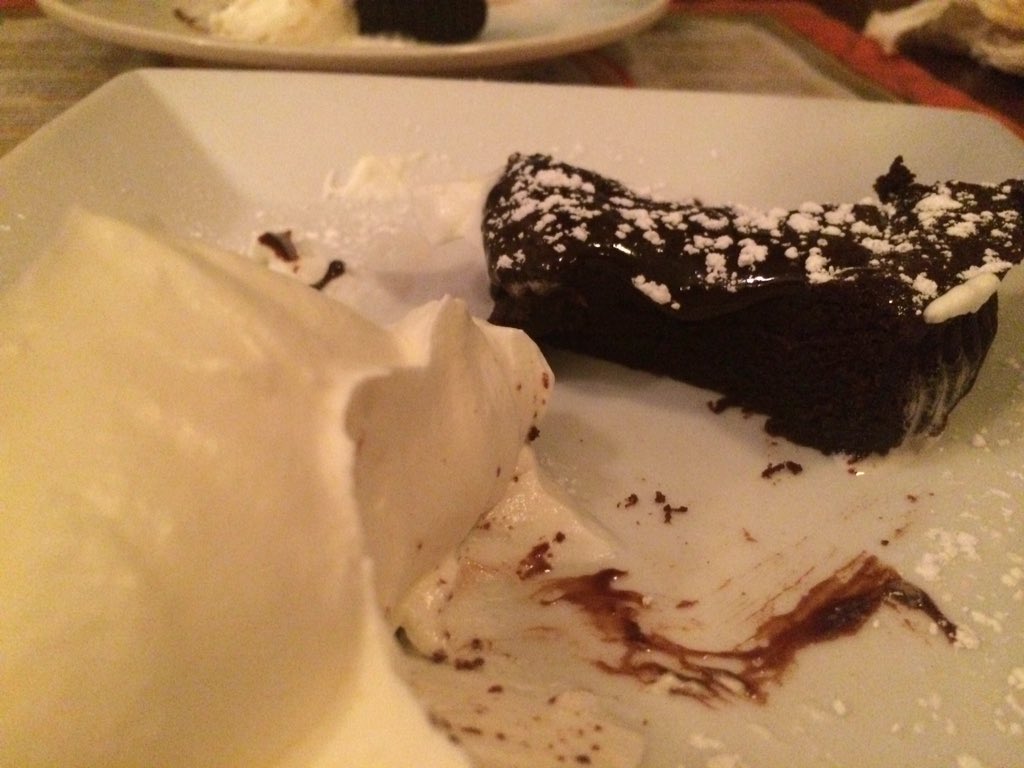 Saintnina22's tweet photo. If angels ate, they would eat this @coalspizza #chocolateclouds https://t.co/oSgh3JyQht