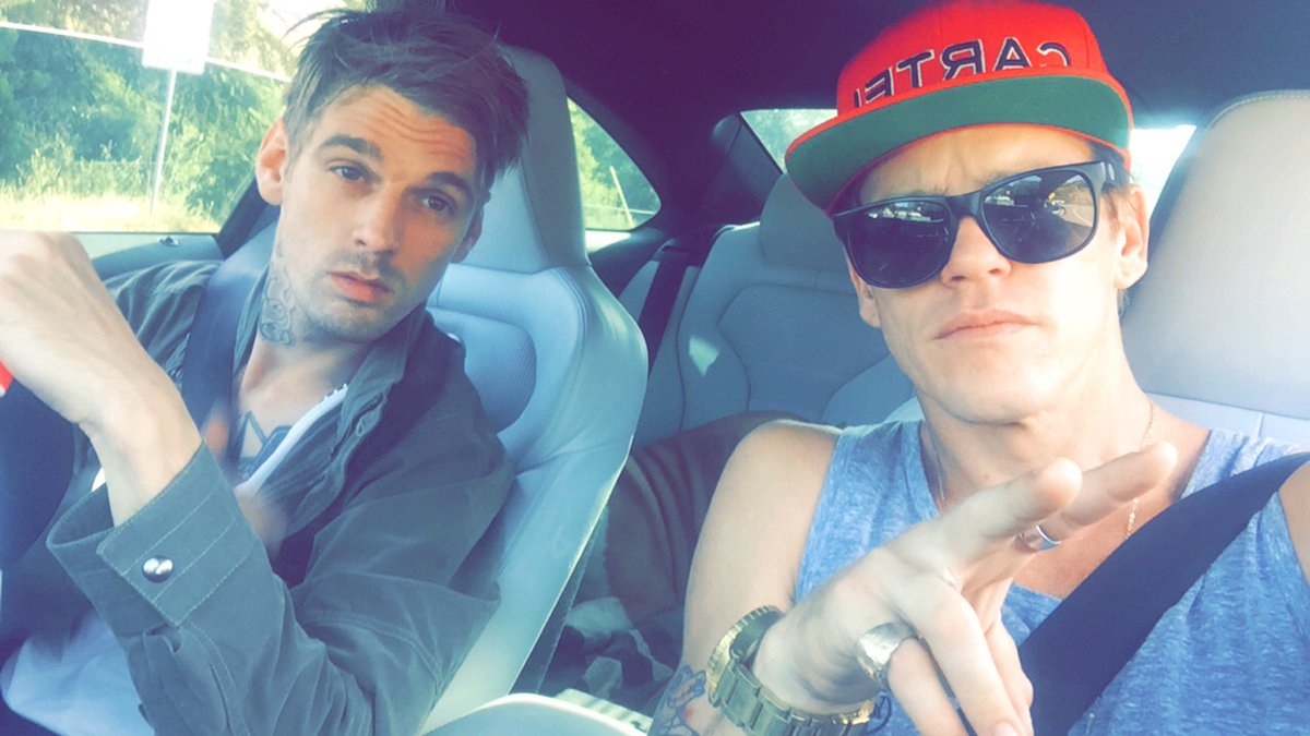 Zachchappy33's tweet photo. We out here on this beautiful Day 😎🌴👊🏼 @aaroncarter https://t.co/DUMIeMUMtW