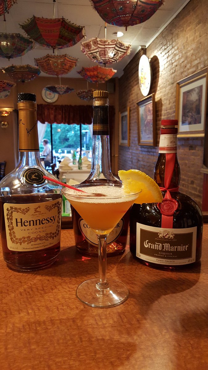 FinestraNYC's tweet photo. This Saturday night celebrate #NationalCognacDay with a Cognac Sidecar Cocktail and #livemusic https://t.co/G2mXC0pdMs