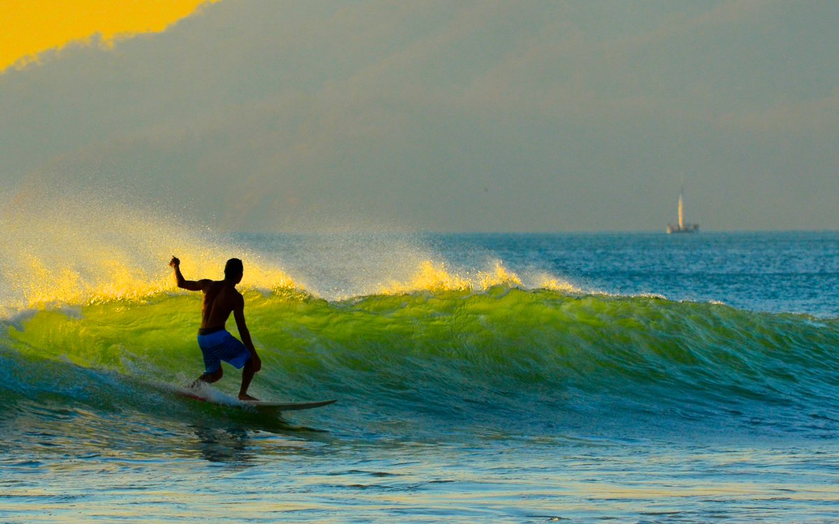 proteus_co's tweet photo. A nice shot from Costa Rica 
https://t.co/OsuBNo2oTd https://t.co/xCYpBtA21m