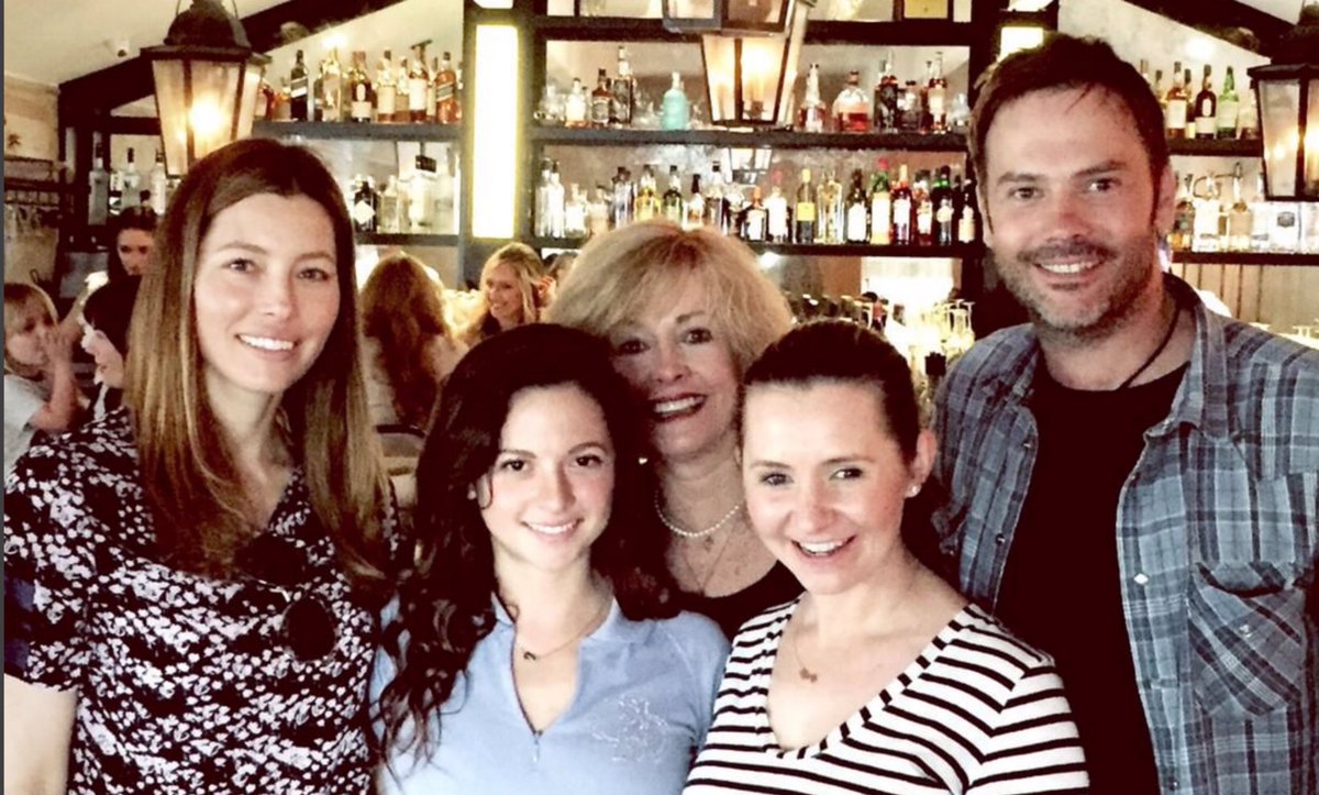lindsgirl1234's tweet photo. @7thheaven_er @7thheaventv Please bring this show for hopefully a reunion for tv/Movie !!! @beverleymitchel https://t.co/i9eM1tte1r