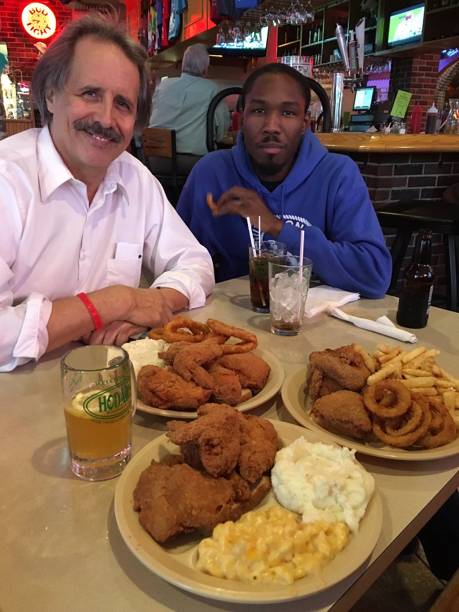 DJ44's tweet image. I'm going to say we're starting tech off right in St. Louis. @OpenDataSTL
#hackforchange