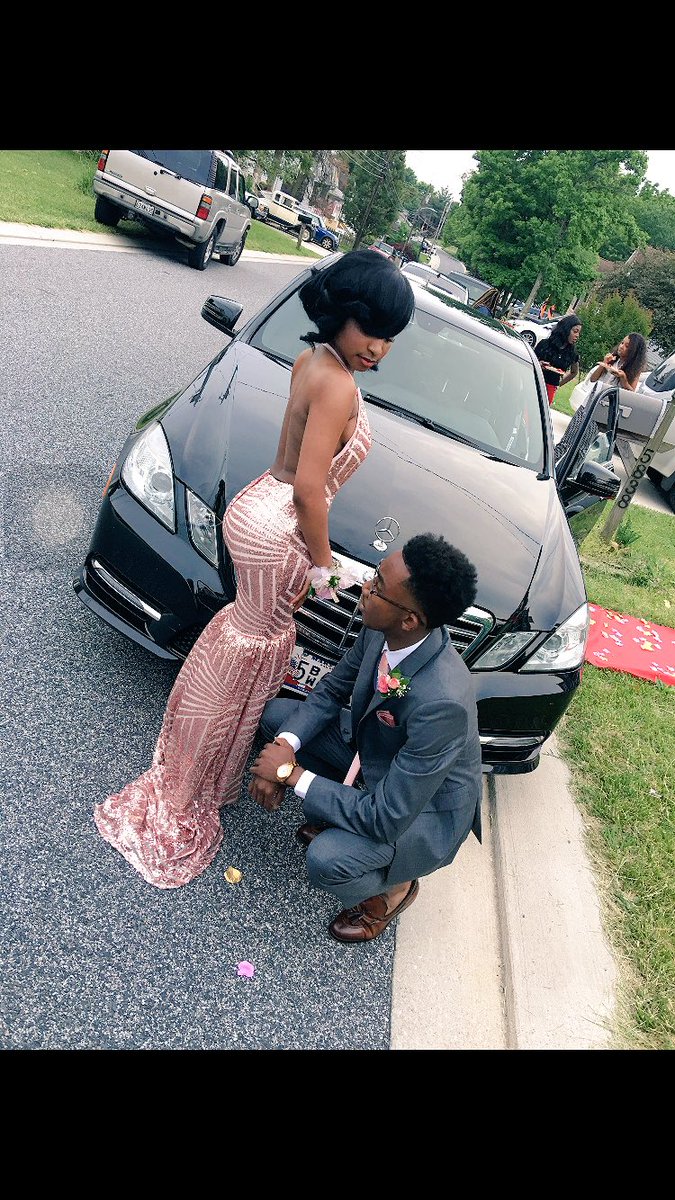 letsBREhonest_'s tweet photo. & I wanna thank him for making me feel like I'm the prettiest girl in the world! #whsprom2k16 https://t.co/rJKOlnbtBz