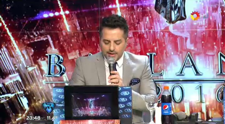 envivo_com's tweet photo. "Apuesto mucho a esta pareja." @AngeldebritoOk a @elpolacoOficial @BarbySilenzi https://t.co/4sj2vf8fEP