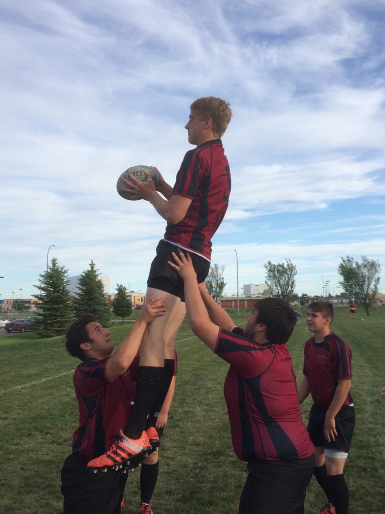 Kickoff vs Drayton Valley, one game to go.
#wearerundle