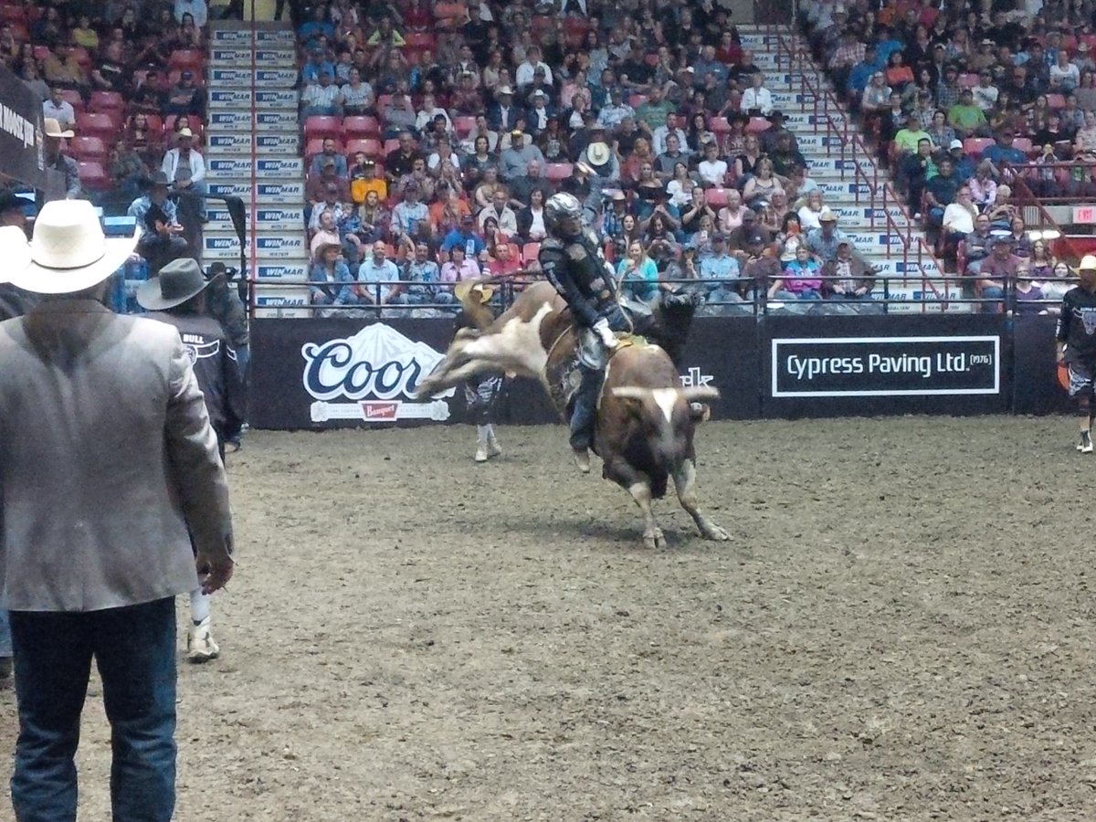 Big_G_09's tweet photo. @PBR @PBRCanada @TedStovin #AaronRoy with an 85 to make the championship round 👍 #PRRMJ #SaskStrong 💪 https://t.co/NWUlZKO3xI